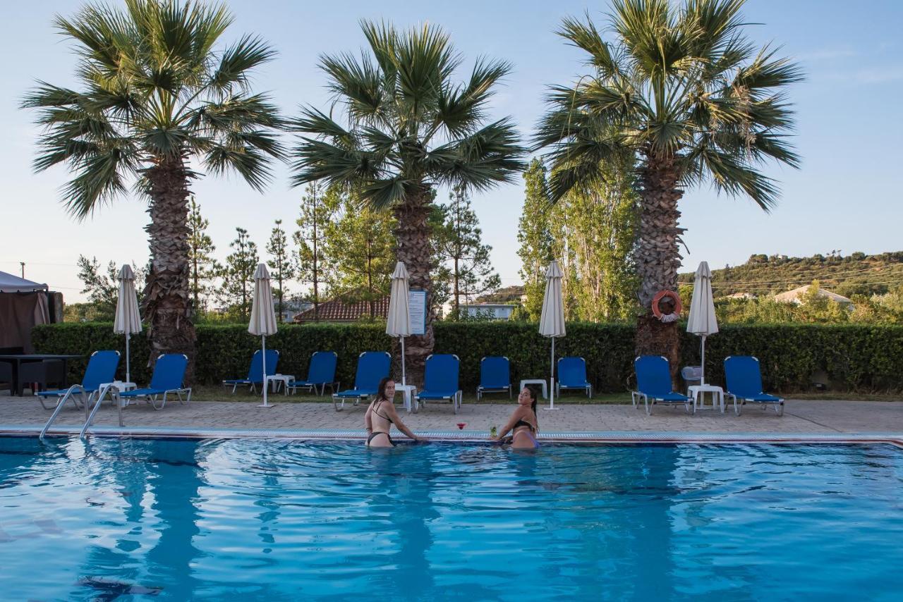 Hotel Petros Tsilivi  Luaran gambar