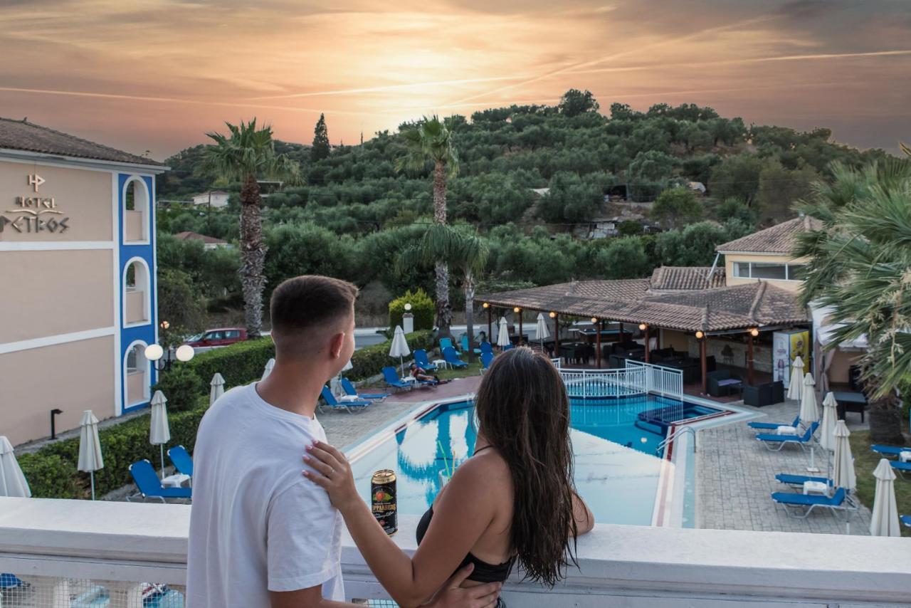Hotel Petros Tsilivi  Luaran gambar
